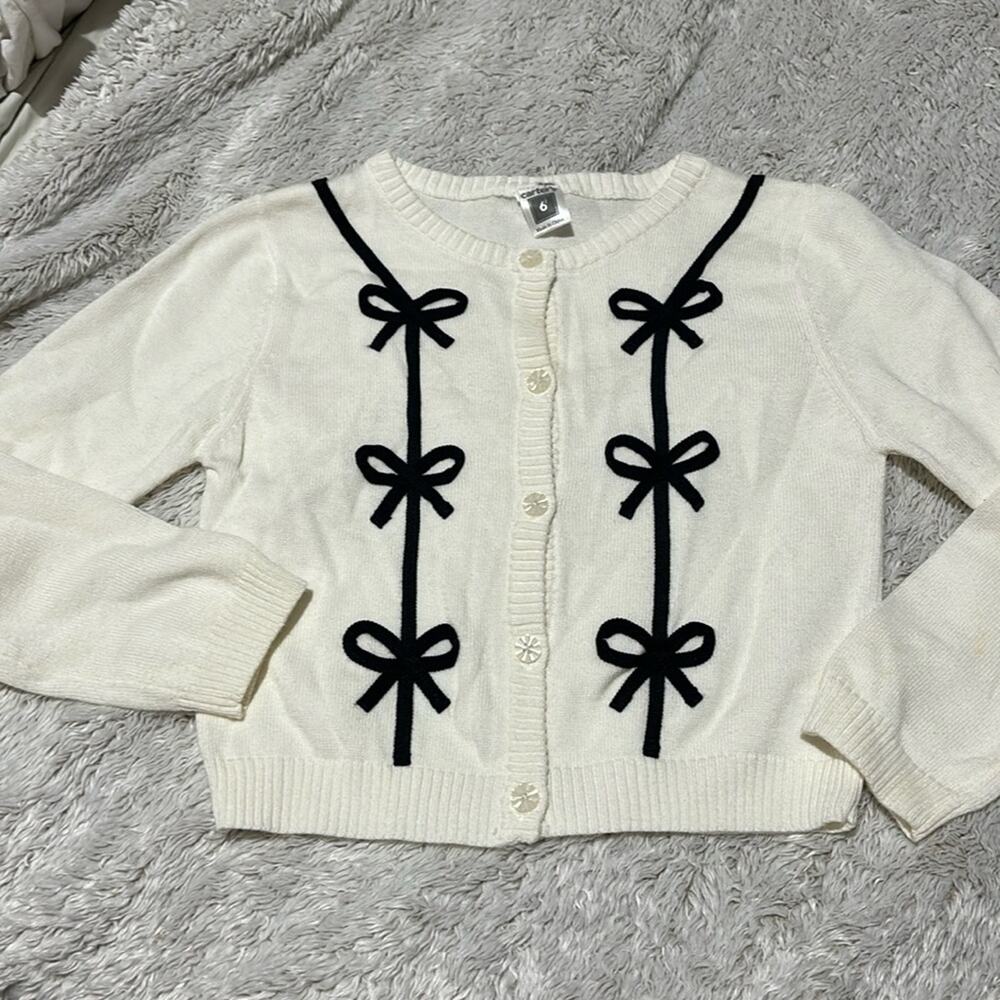 Carters 6 creamy white black bow appliqués cardigan cotton blend euc holiday